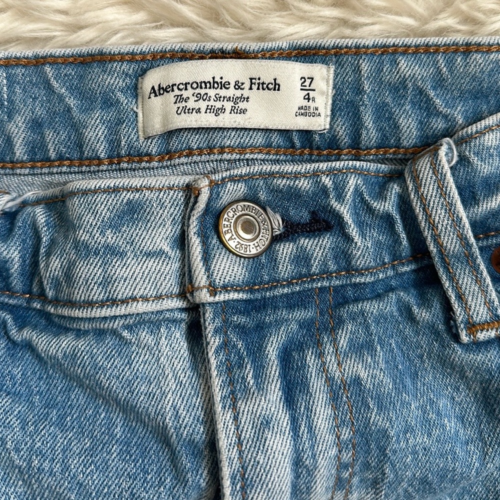 Abercrombie & Fitch the 90’s straight ultra high rise jeans - Picture 8 of 10
